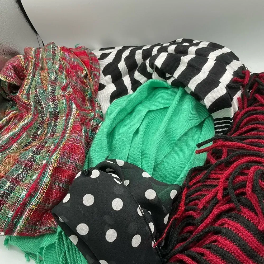 Bundle of 5 colorful scarves of assorted sizes